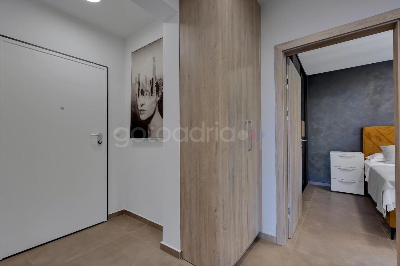 Luxury Seaview Luki - Free Parking Apartment *